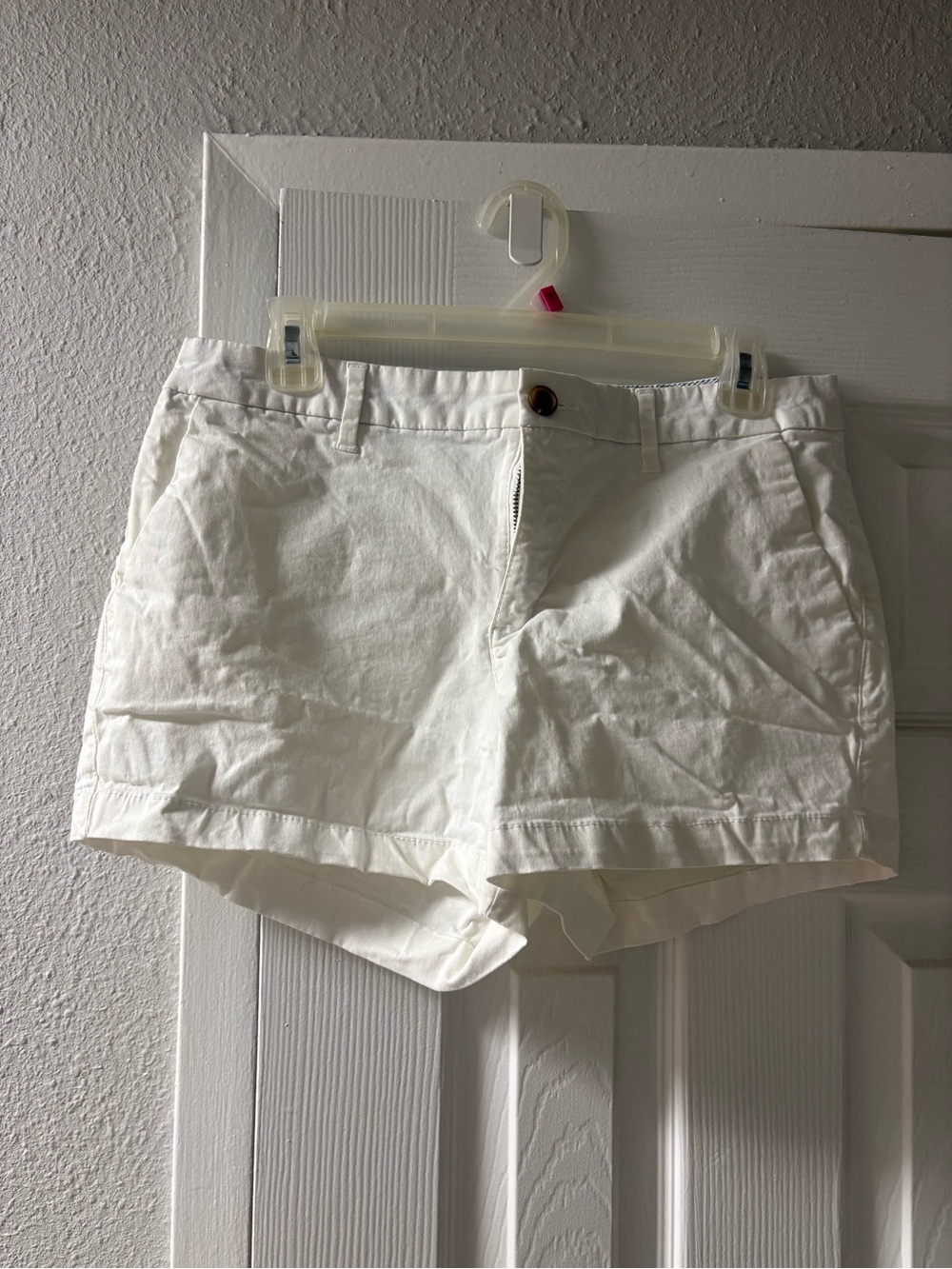 Old Navy White Cotton Blend Jean-Style Shorts